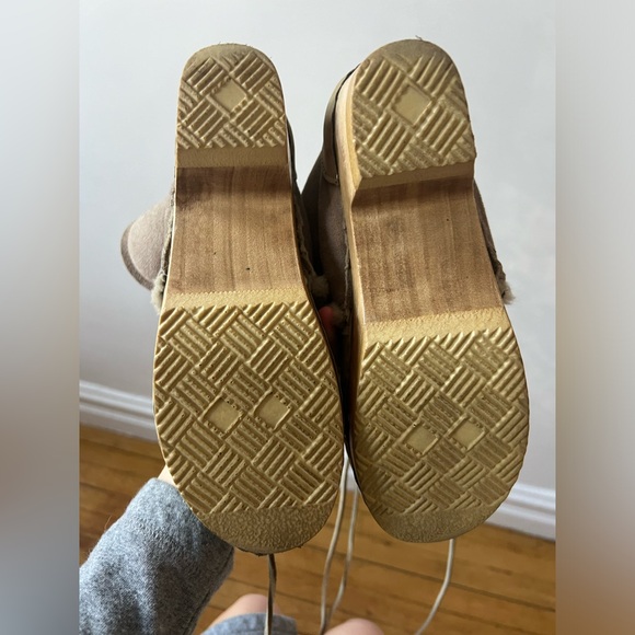 Barely Worn No. 6 Lace Up Shearling Clog Boots - Picture 7 of 10